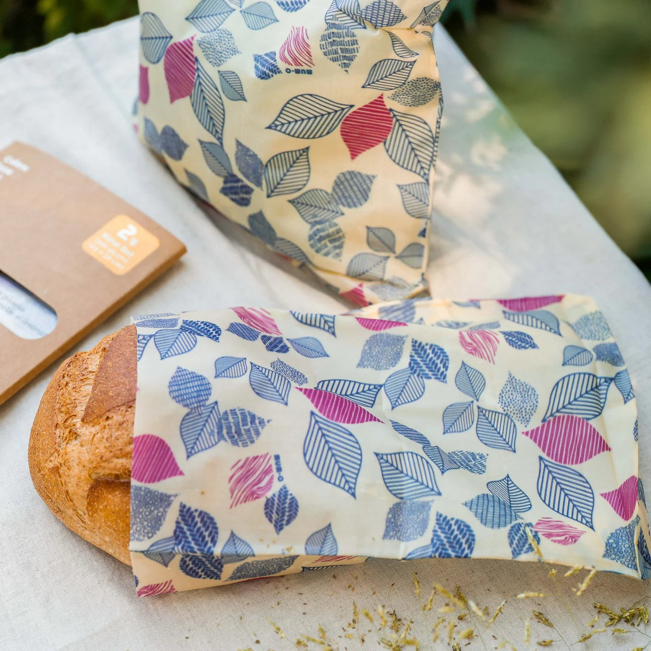 3-Piece Medium Pouch Set - Leaf Pattern