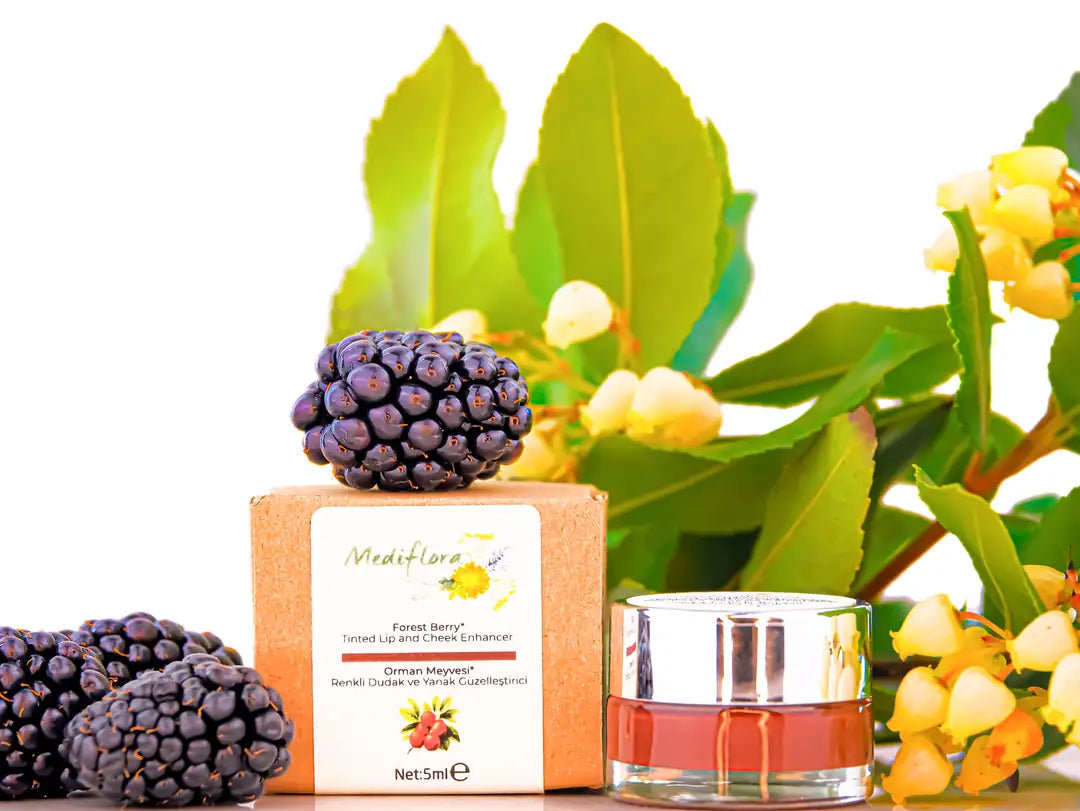 Orman Meyvesi Renkli Dudak ve Yanak Güzelleştirici