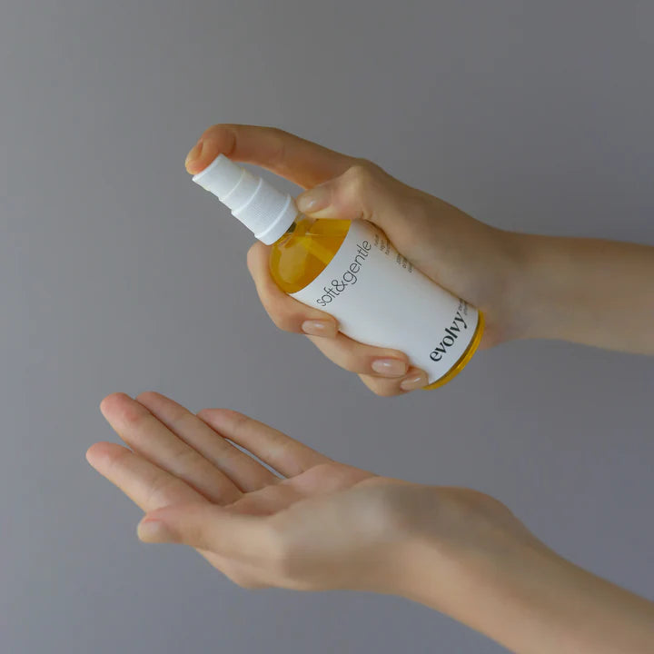 Soft & Gentle Hassas ve Rozalı Ciltler için Yağ Bazlı Nazik Temizleyici