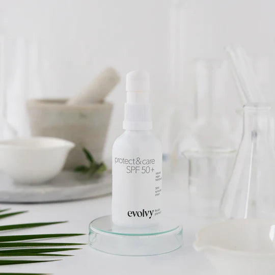Protect & Care SPF 50+ – Hassas ve Çabuk Kızaran Ciltler İçin Nemlendirici Etkili Güneş Koruyucu