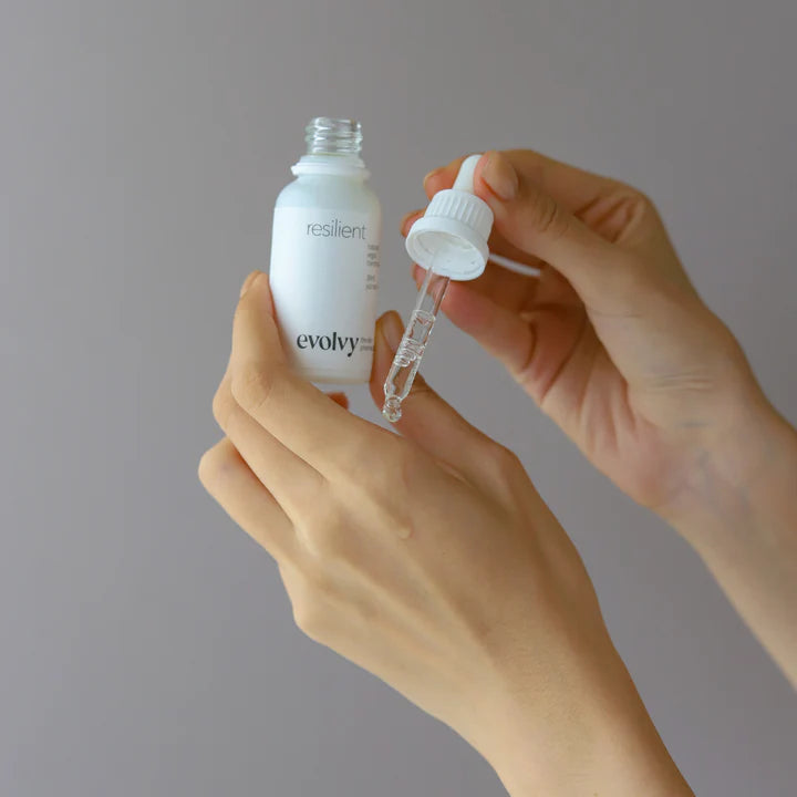 Resilient – Hassas ve Rozalı Ciltler İçin Retinoid İçeren Anti-Aging Serum