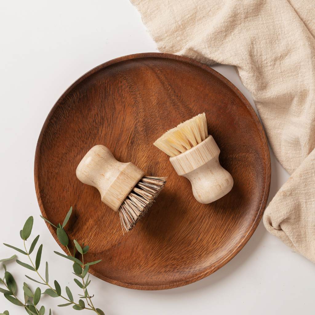 Pot &amp; Pan Dishwashing Brush